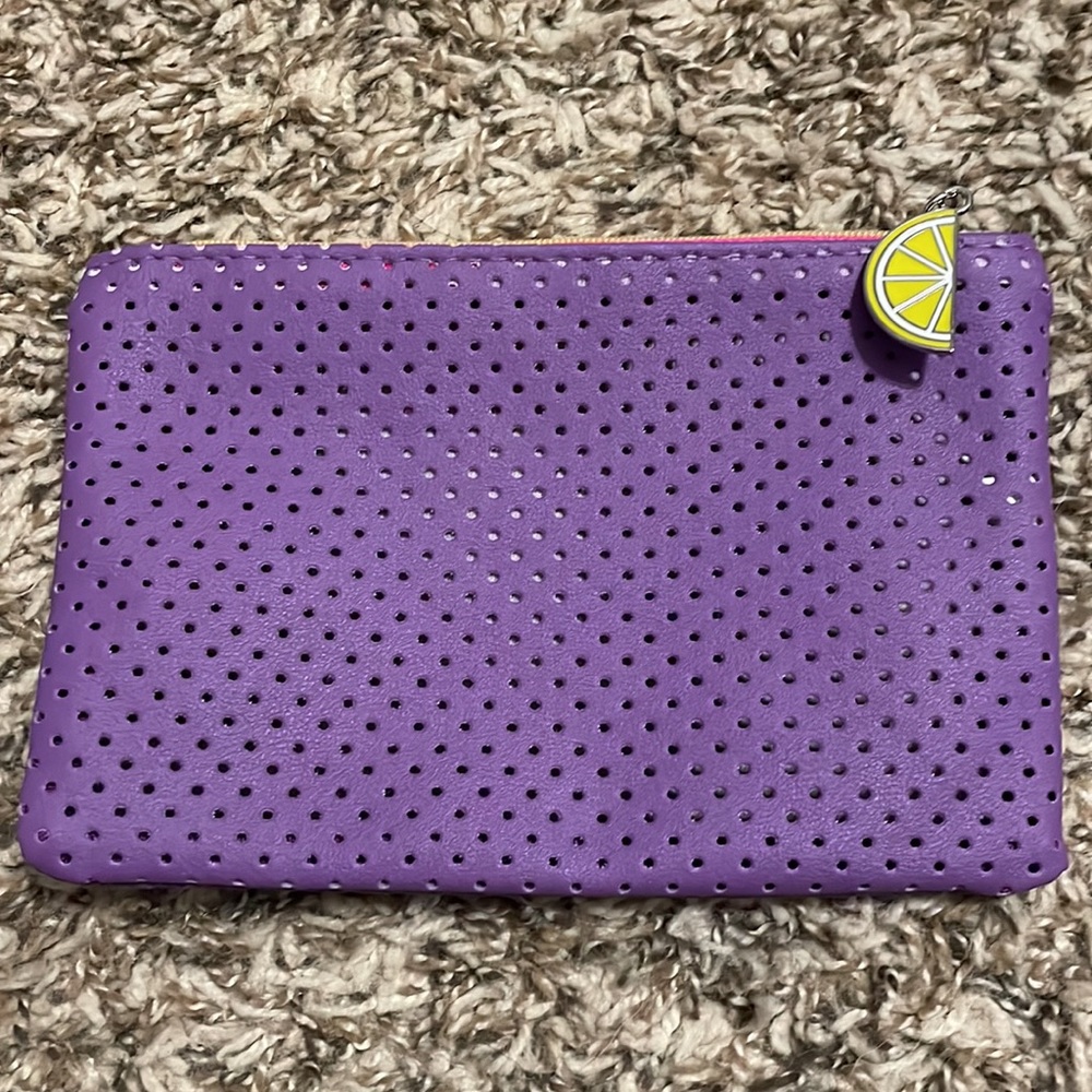Lot of seven new make up bags - Picture 13 of 14